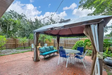2706 Ingot Place Sarasota FL 34235