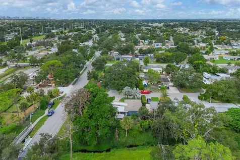 2706 Ingot Place Sarasota FL 34235