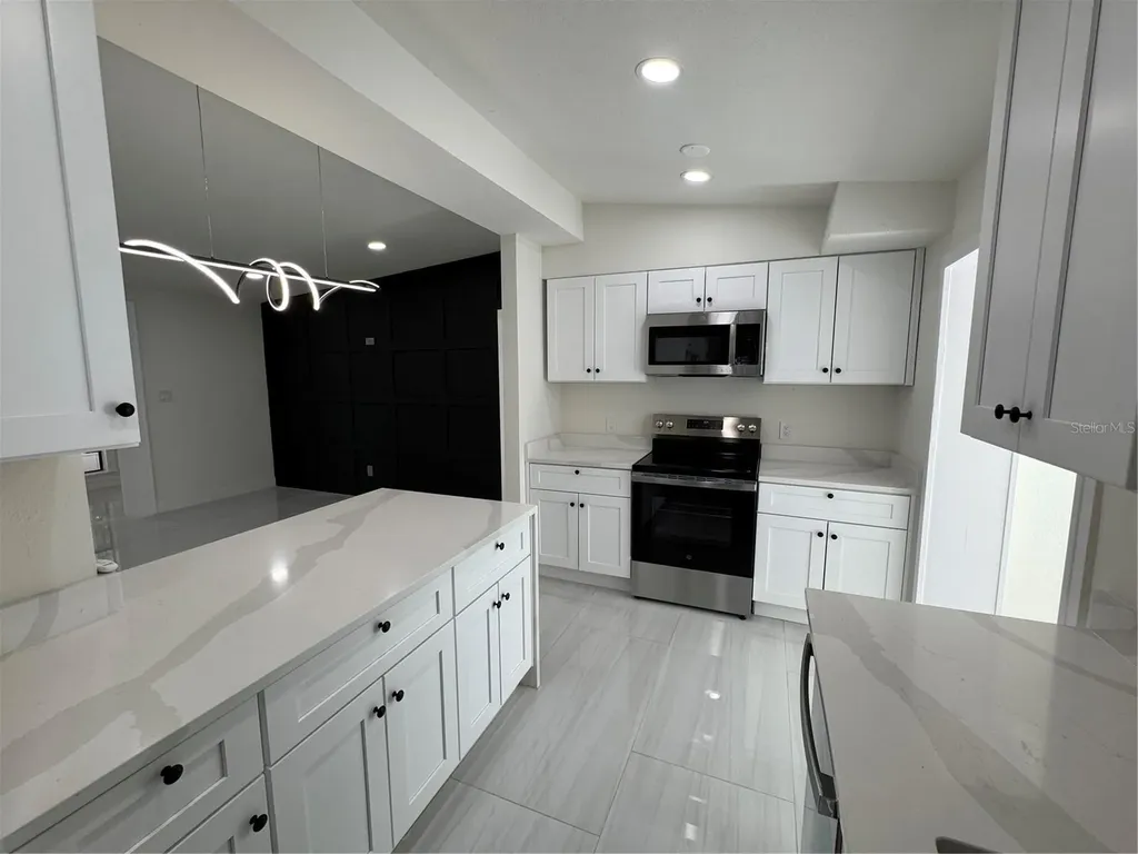 5640 Cedar Street NE St Petersburg FL 33703