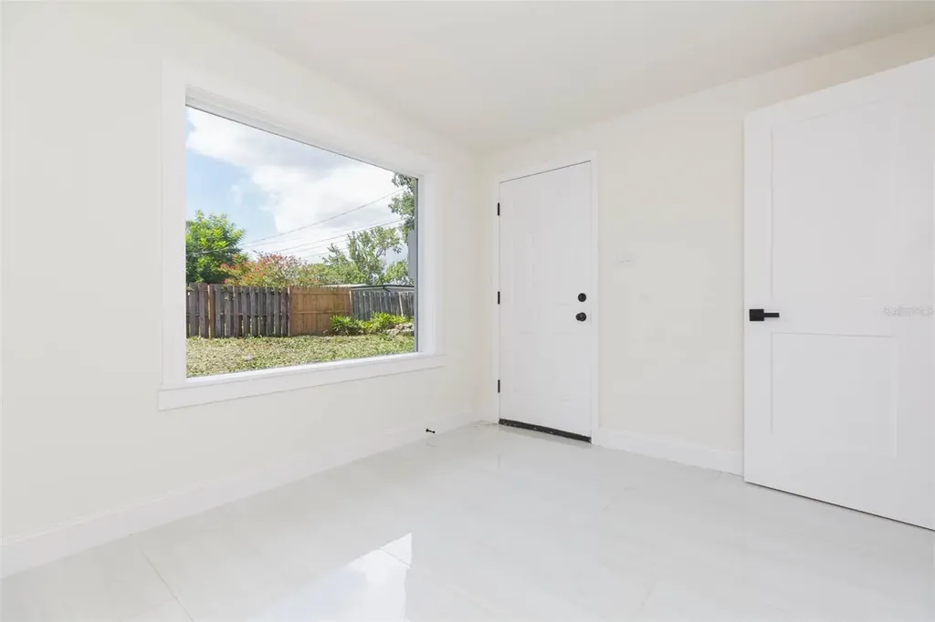 5640 Cedar Street NE St Petersburg FL 33703