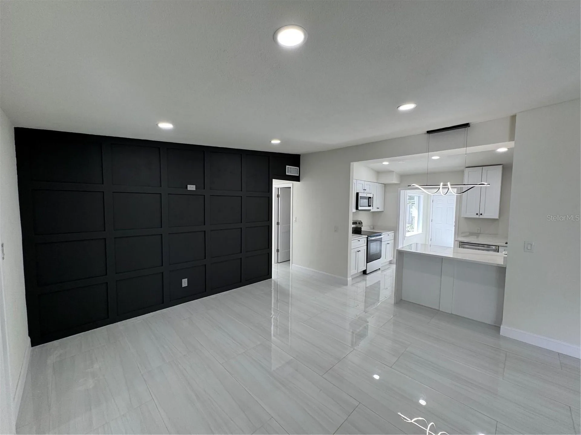 5640 Cedar Street NE St Petersburg FL 33703