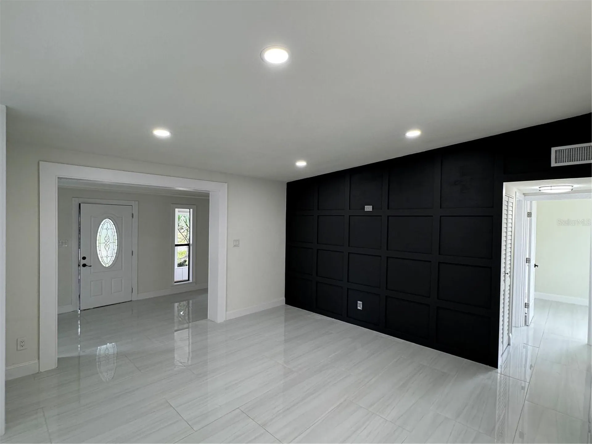 5640 Cedar Street NE St Petersburg FL 33703