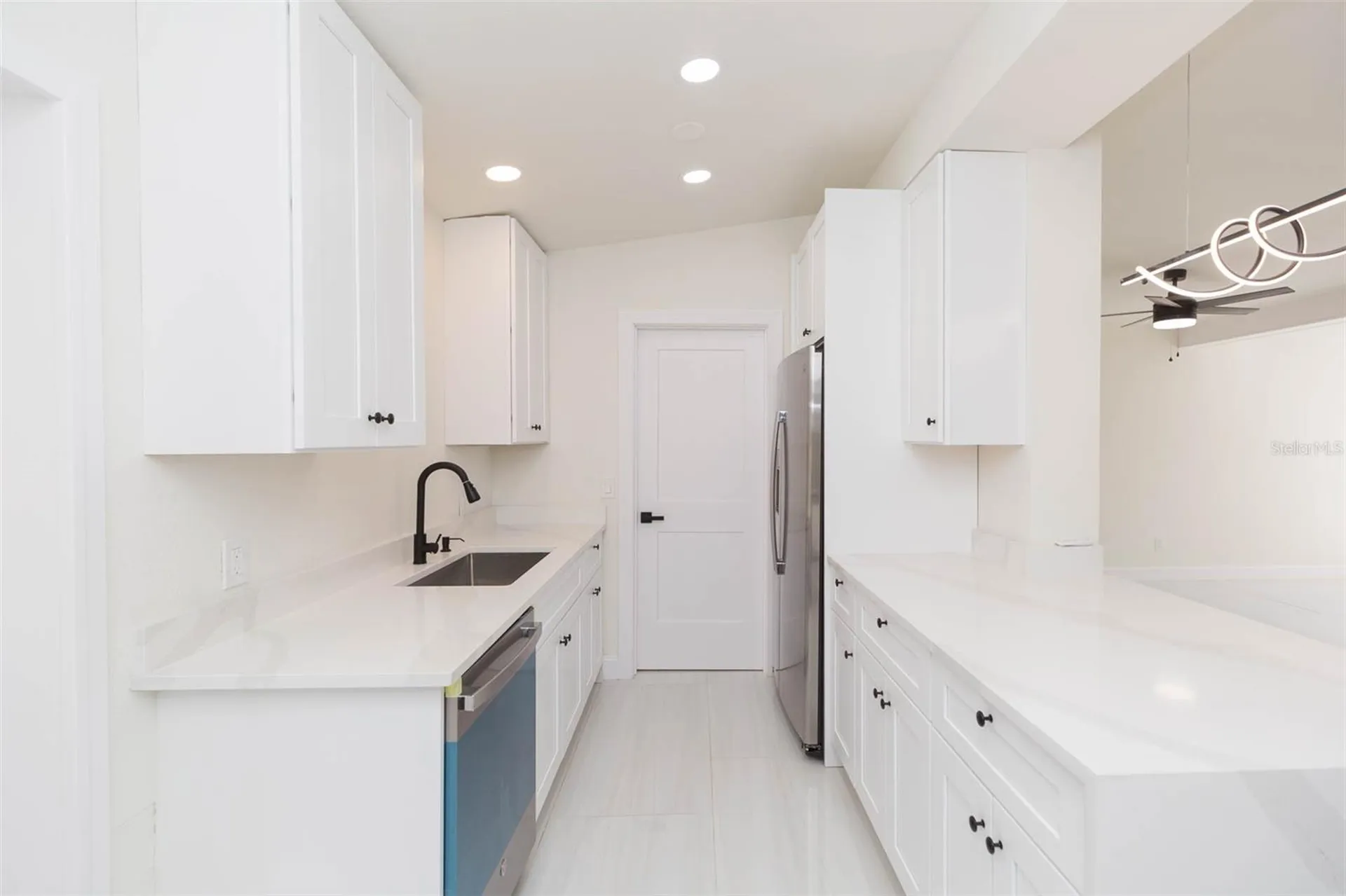 5640 Cedar Street NE St Petersburg FL 33703