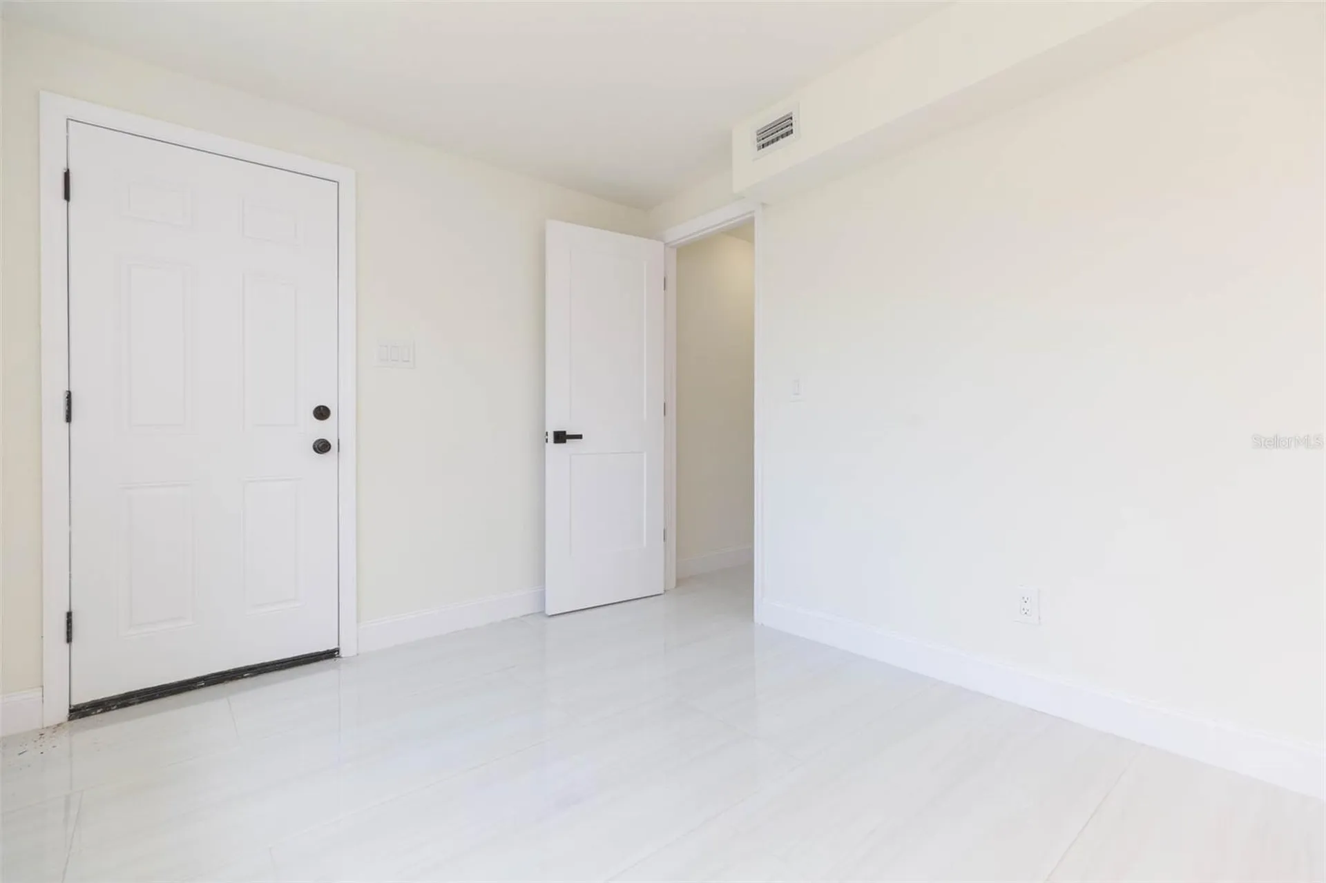 5640 Cedar Street NE St Petersburg FL 33703