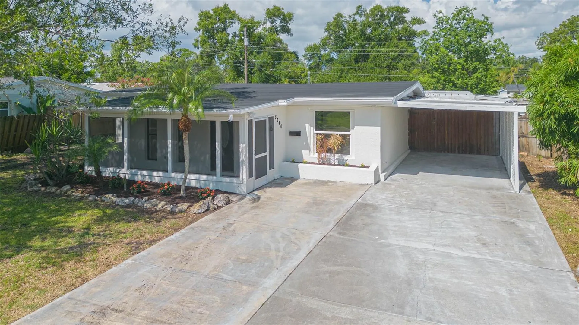 5640 Cedar Street NE St Petersburg FL 33703