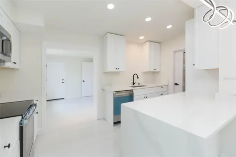5640 Cedar Street NE St Petersburg FL 33703