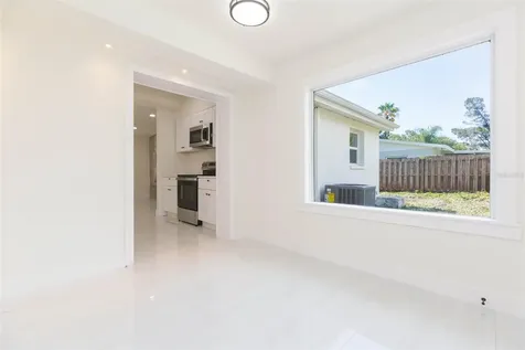 5640 Cedar Street NE St Petersburg FL 33703