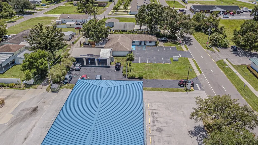 5924 7th Street Zephyrhills FL 33542