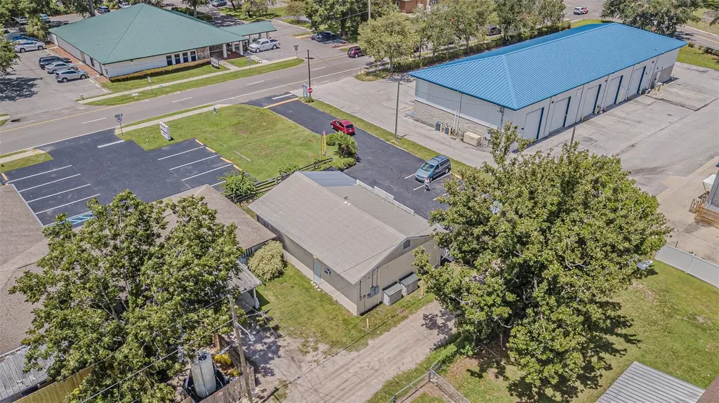 5924 7th Street Zephyrhills FL 33542