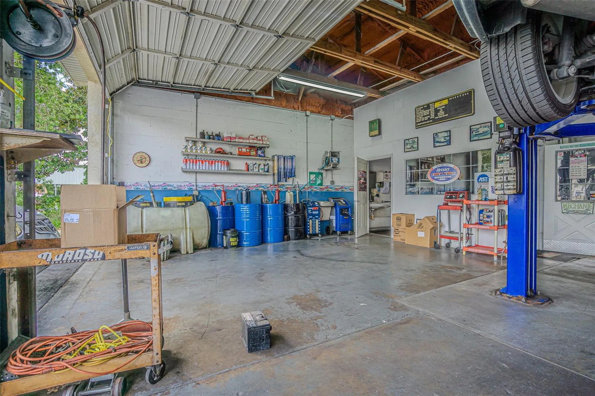 5924 7th Street Zephyrhills FL 33542