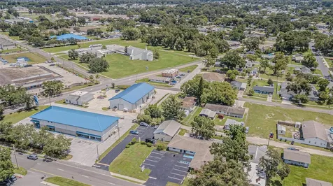 5924 7th Street Zephyrhills FL 33542
