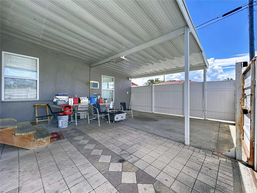 3324 W Abdella Street Tampa FL 33607