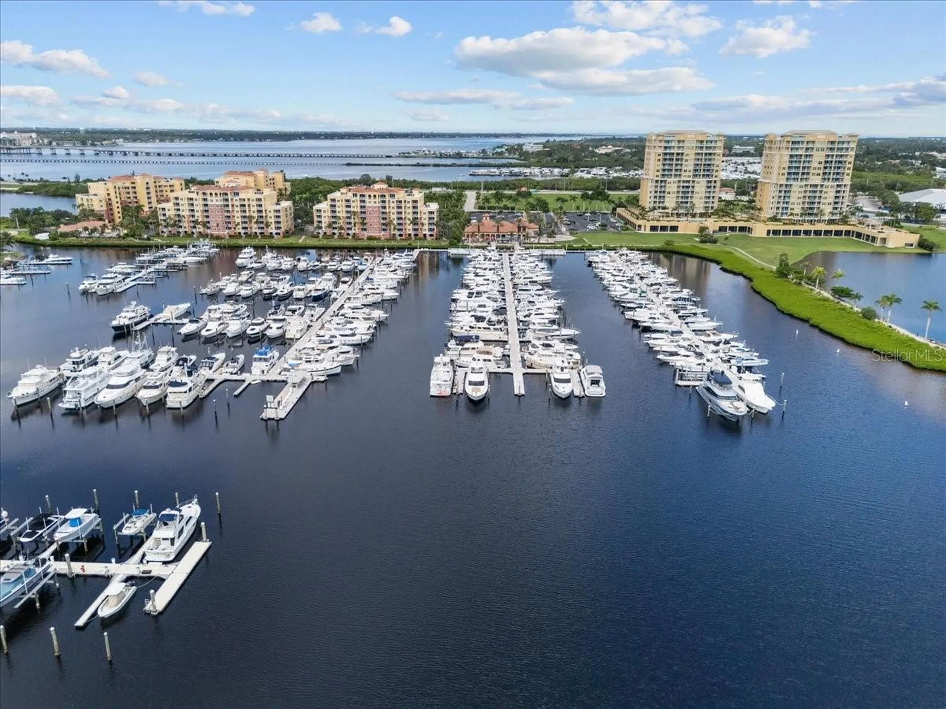 102 Riviera Dunes Way Palmetto FL 34221