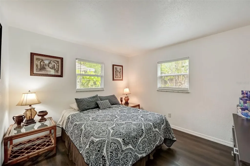 618 S Osprey Avenue Sarasota FL 34236