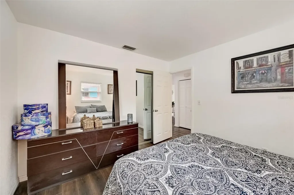 618 S Osprey Avenue Sarasota FL 34236