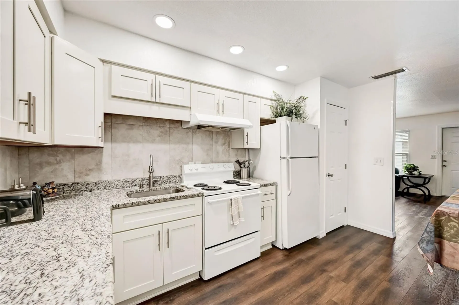 618 S Osprey Avenue Sarasota FL 34236