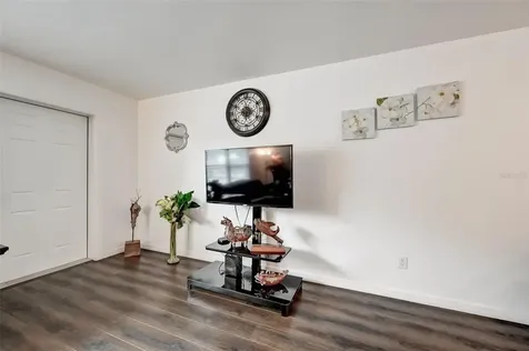 618 S Osprey Avenue Sarasota FL 34236