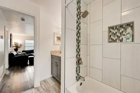 618 S Osprey Avenue Sarasota FL 34236