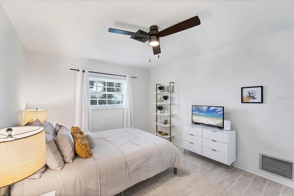 879 E 2nd Street Englewood FL 34223