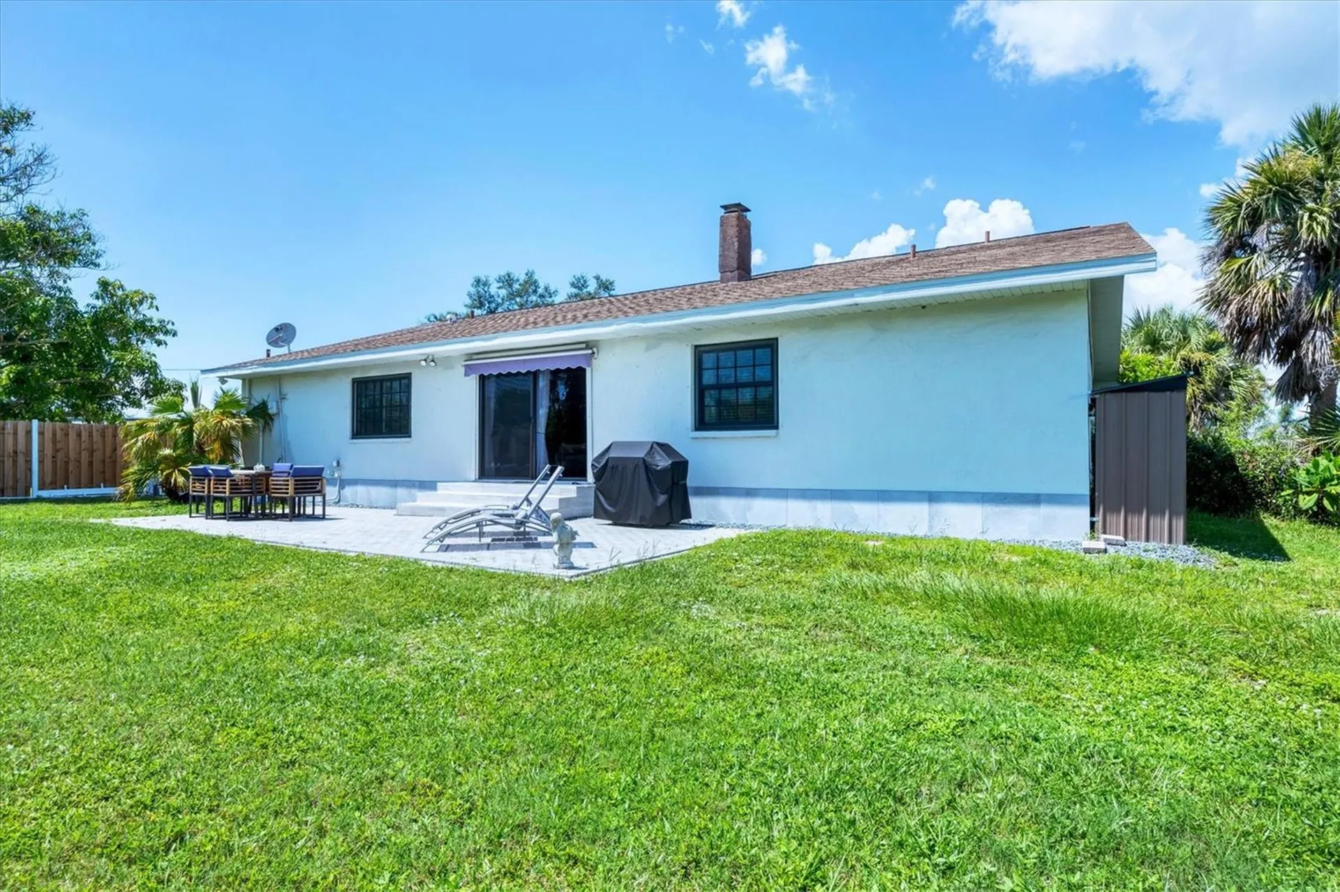879 E 2nd Street Englewood FL 34223