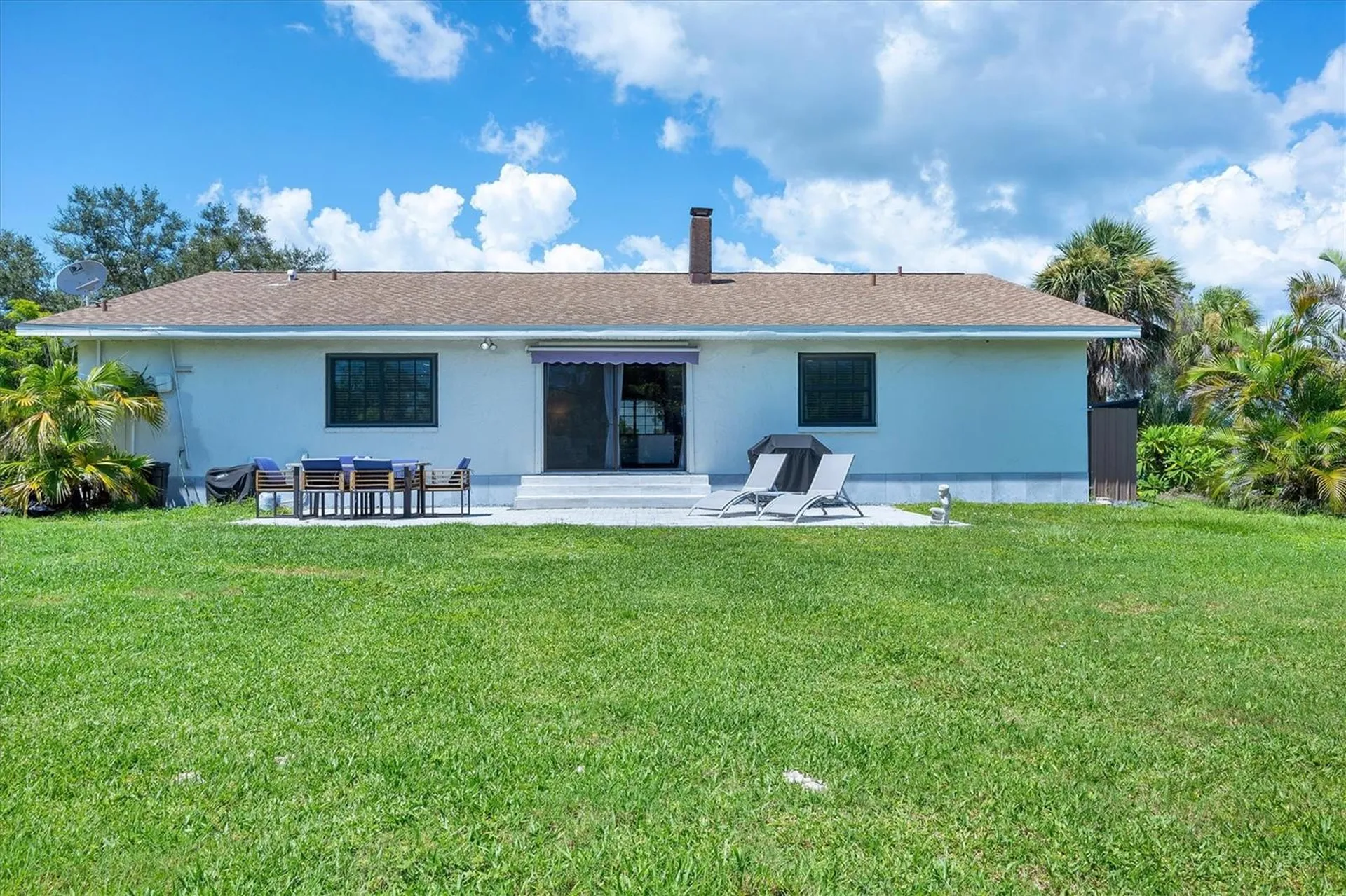 879 E 2nd Street Englewood FL 34223