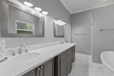6121 NW 138th Terrace Gainesville FL 32653