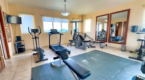 285 Palmas Inn Way Corner SE Humacao PR 00791