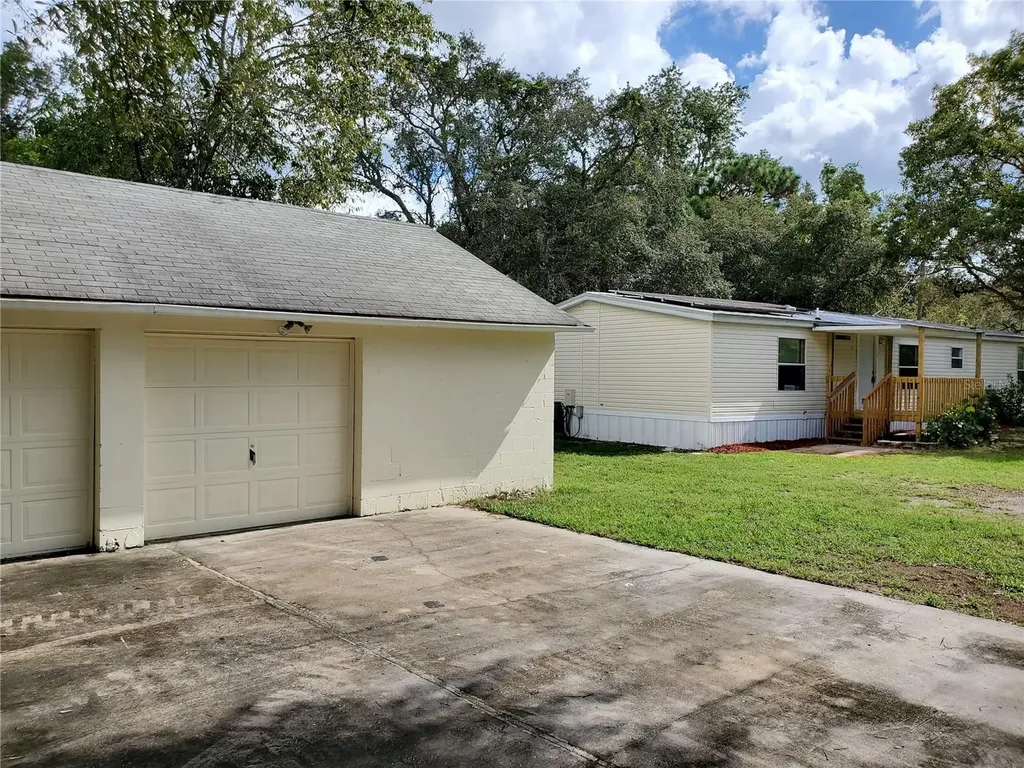 17705 Oxenham Avenue Spring Hill FL 34610