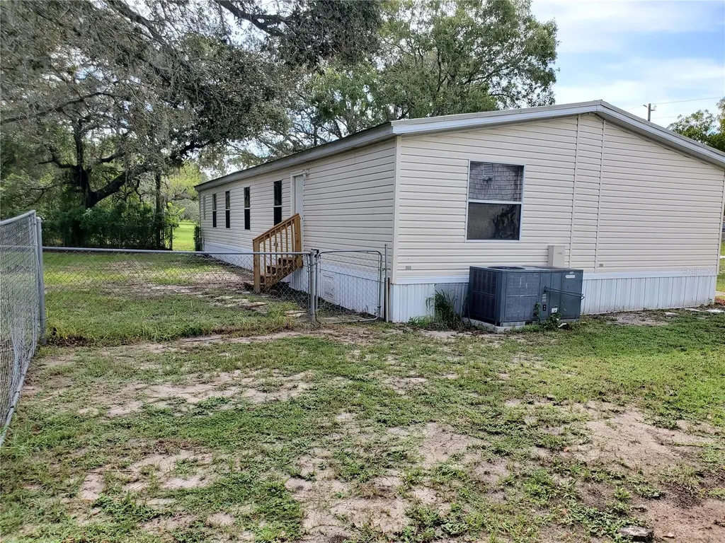 17705 Oxenham Avenue Spring Hill FL 34610