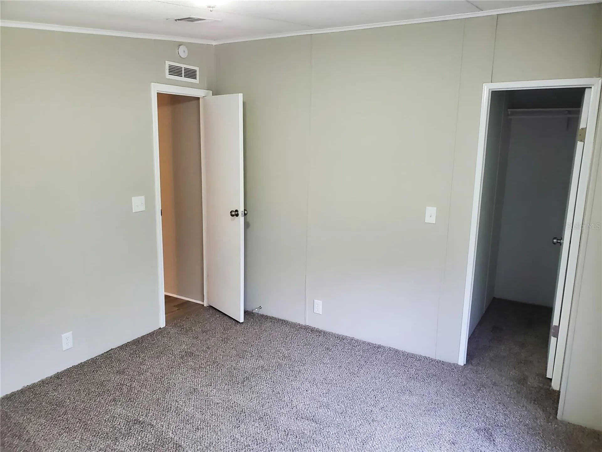 17705 Oxenham Avenue Spring Hill FL 34610