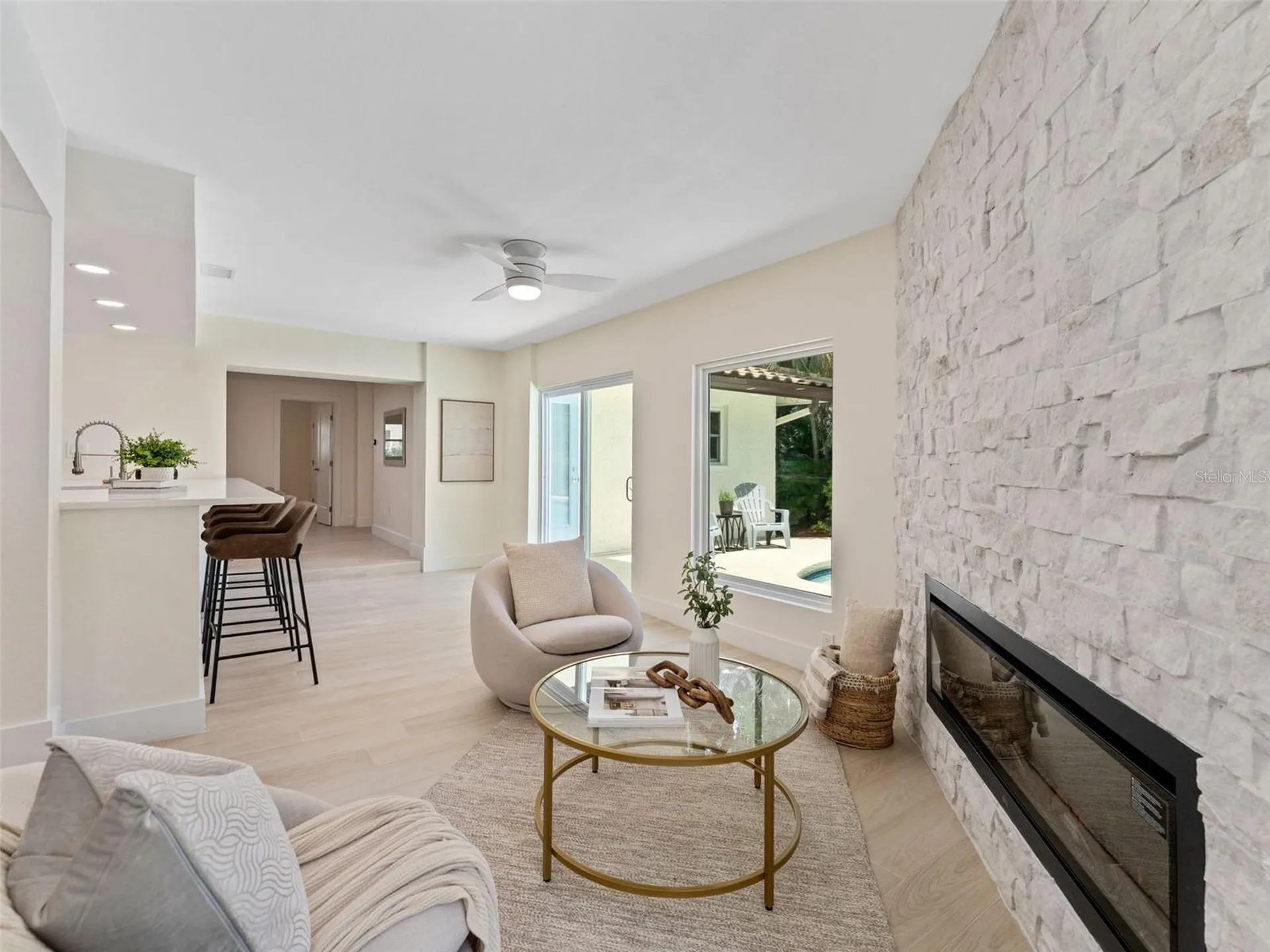 7220 Sunshine Drive S St Petersburg FL 33705