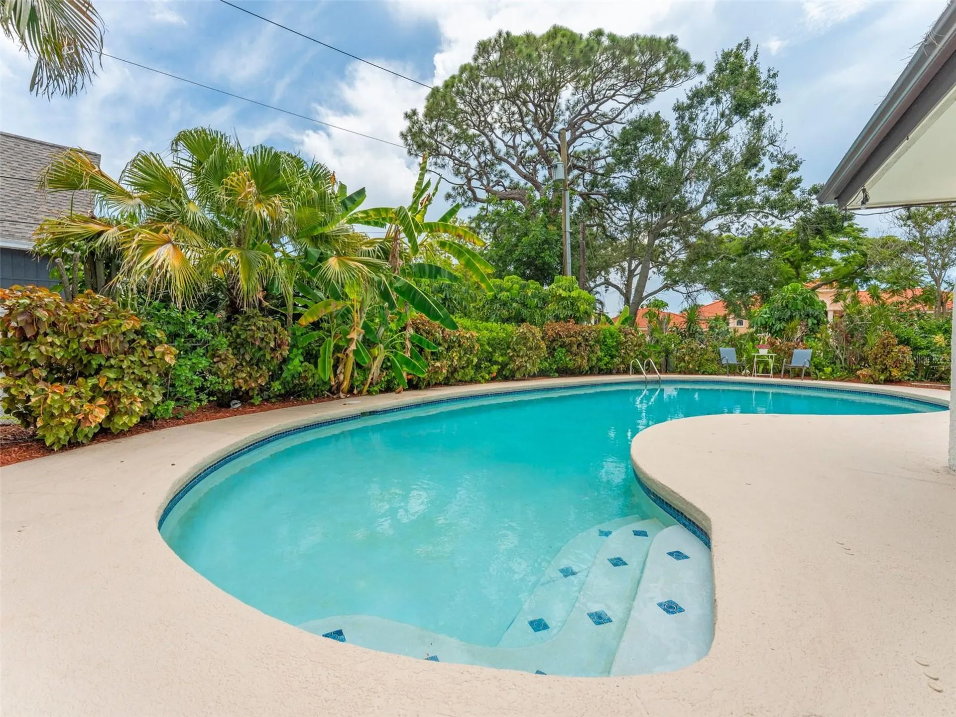 7220 Sunshine Drive S St Petersburg FL 33705