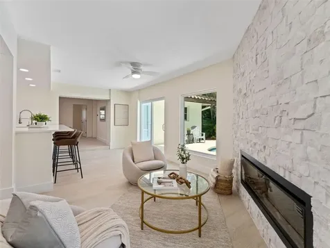 7220 Sunshine Drive S St Petersburg FL 33705