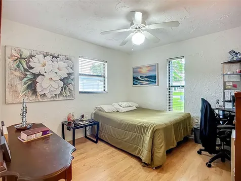 1406/1408 27th Street W Bradenton FL 34205
