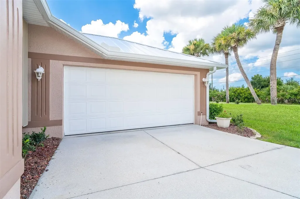 6964 David Boulevard Port Charlotte FL 33981