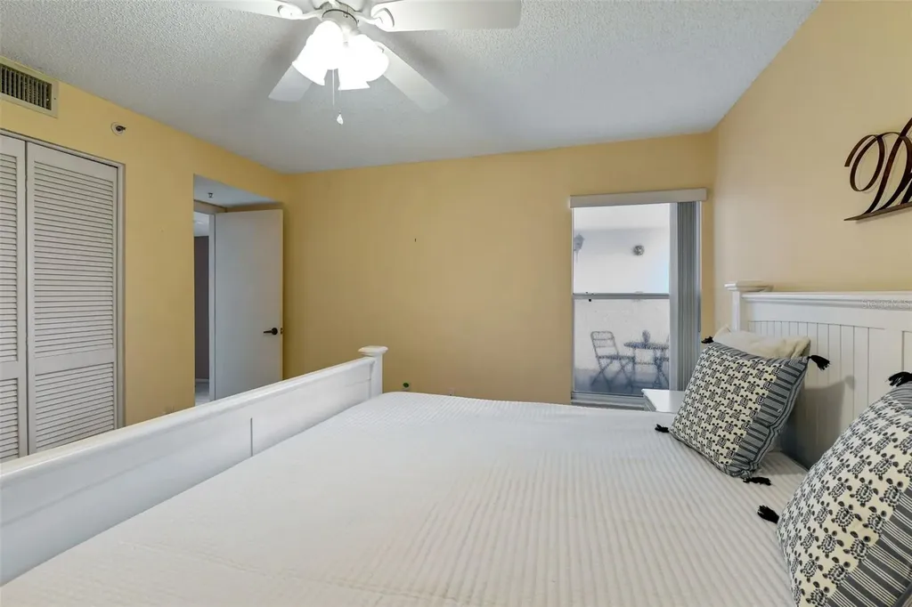 6908 Drewrys Bluff Bradenton FL 34203
