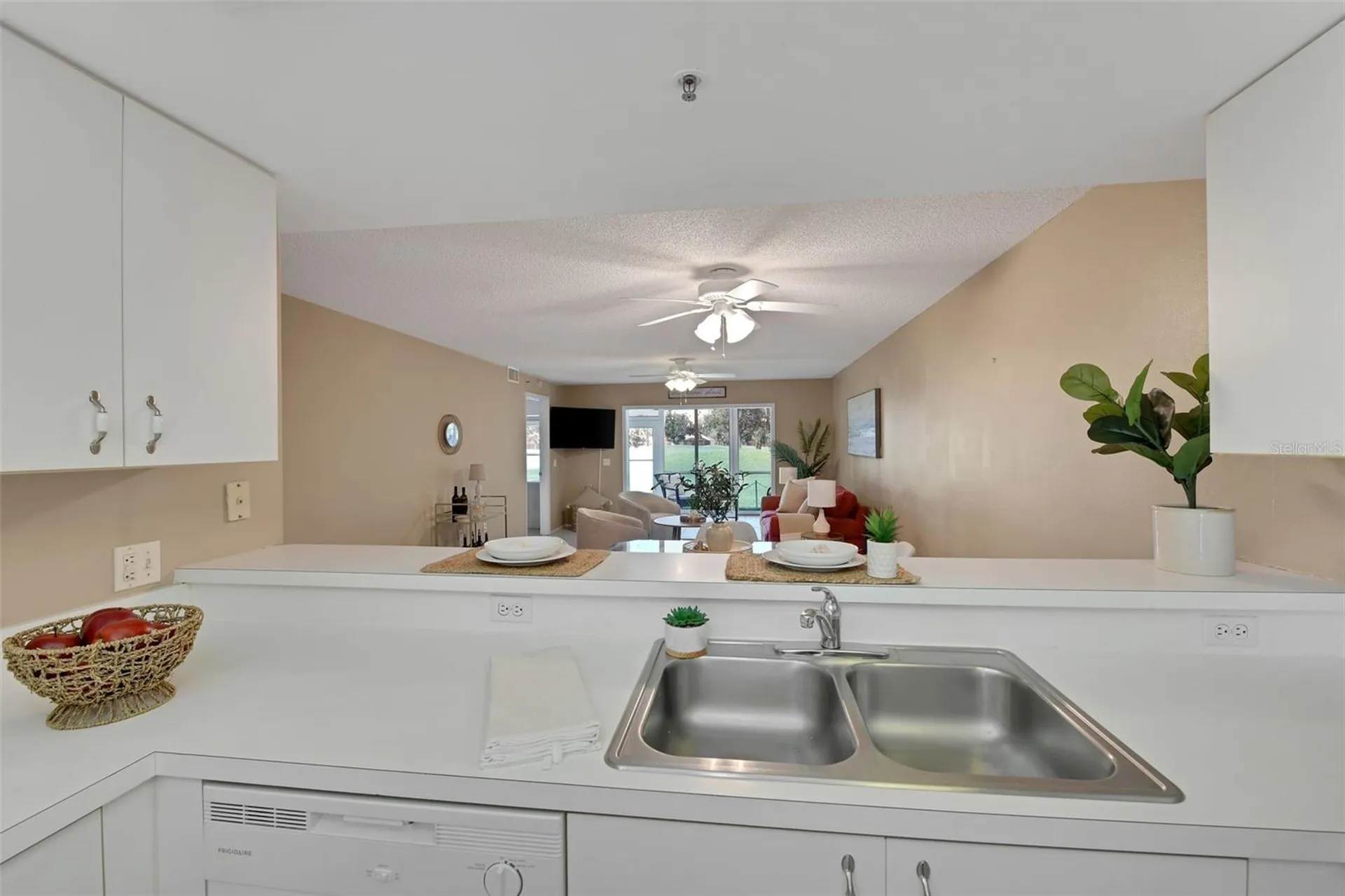 6908 Drewrys Bluff Bradenton FL 34203