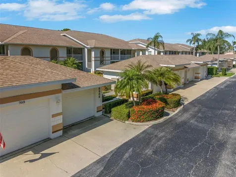 6908 Drewrys Bluff Bradenton FL 34203