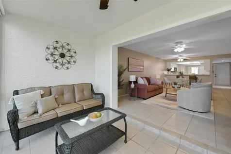 6908 Drewrys Bluff Bradenton FL 34203