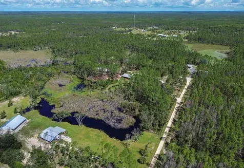 501 NE Duncan Lane NE Steinhatchee FL 32359