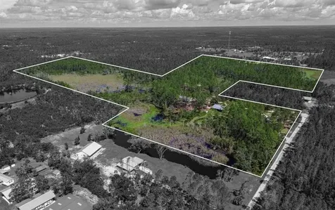 501 NE Duncan Lane NE Steinhatchee FL 32359