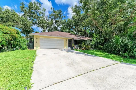 620 Burke Road Venice FL 34293