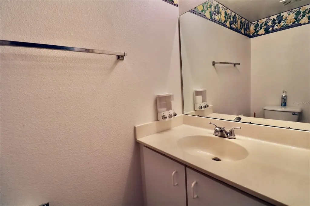 305 Greenwich Court Kissimmee FL 34758
