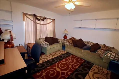 305 Greenwich Court Kissimmee FL 34758