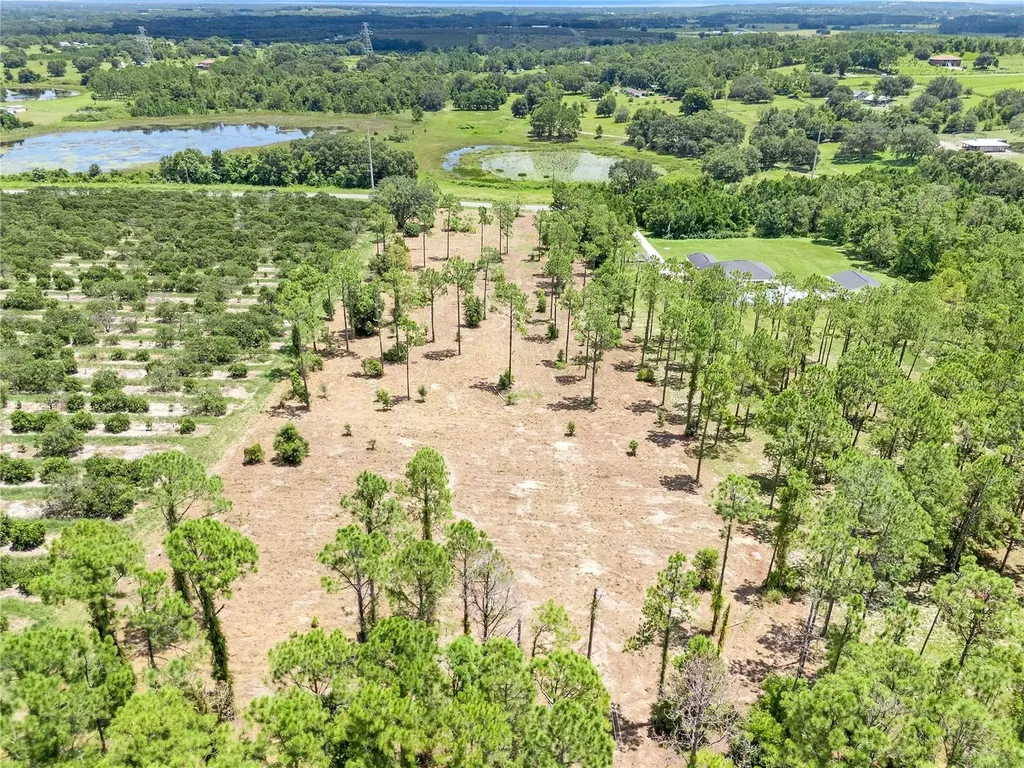 S Dewey Robbins Road Howey In The Hills FL 34737