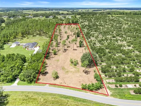 S Dewey Robbins Road Howey In The Hills FL 34737