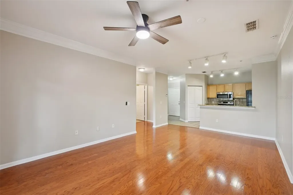 4207 S Dale Mabry Highway Tampa FL 33611