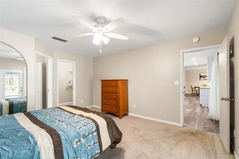 2840 NW 54th Avenue Gainesville FL 32653