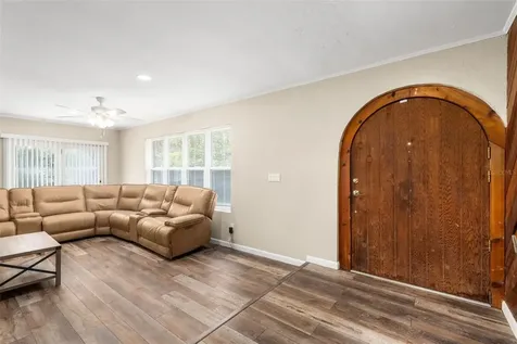 2840 NW 54th Avenue Gainesville FL 32653