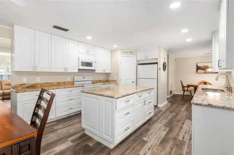 2840 NW 54th Avenue Gainesville FL 32653
